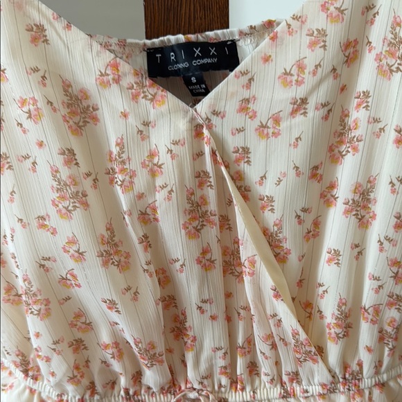 Trixxi Floral Tiered Dress - Picture 2 of 7